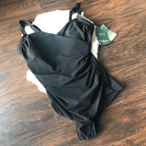 LLBean  Black slimming swimsuit Size 14